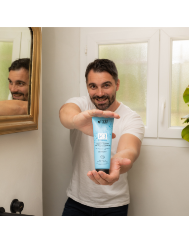 SHAMPOING ANTIPELLICULAIRE