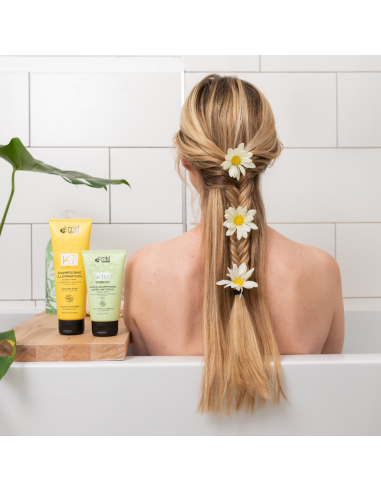 ILLUMINATING SHAMPOO