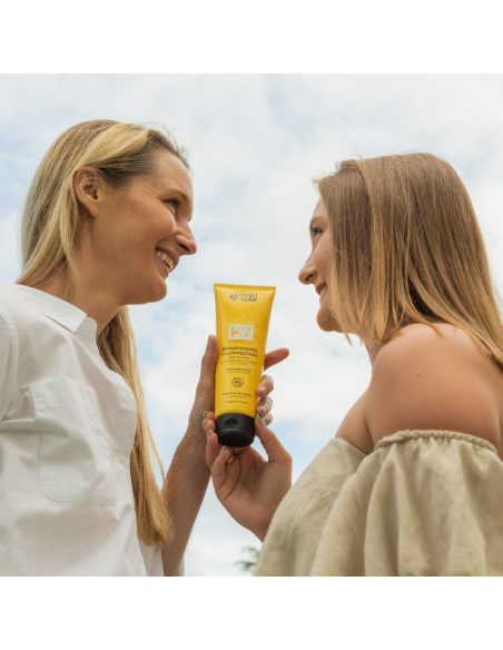 ILLUMINATING SHAMPOO