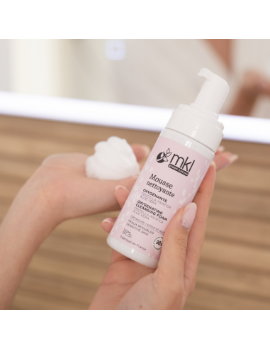 OXYGENATING CLEANSING FOAM
