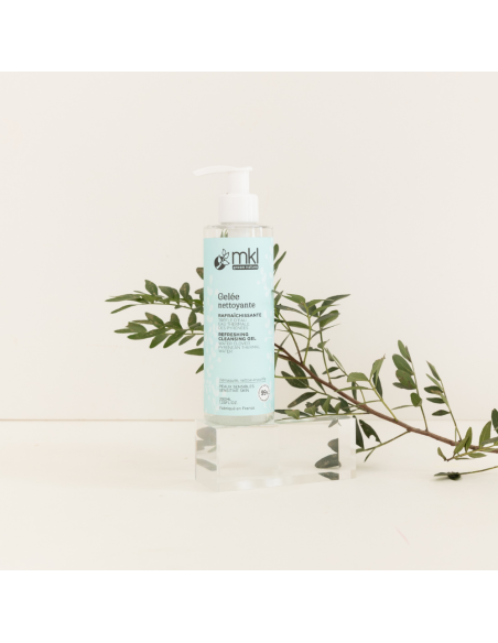 REFRESHING CLEANSING GEL
