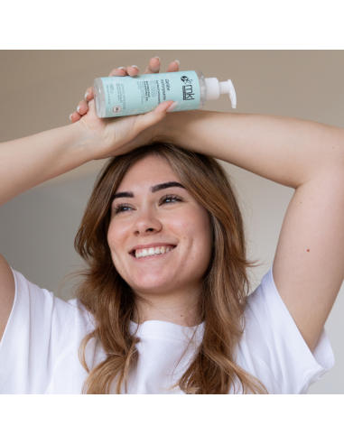 REFRESHING CLEANSING GEL