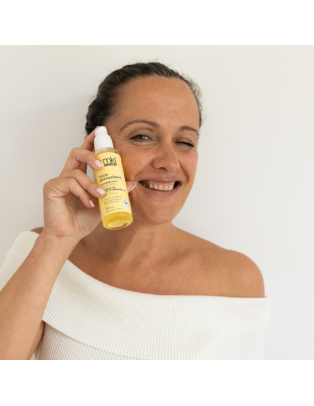 NOURISHING MAKE-UP REMOVER OIL