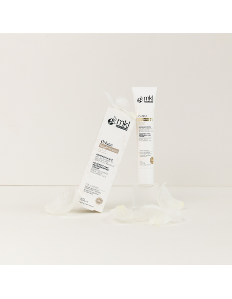 CRÈME RÉGÉNÉRANTE REDENSIFIANTE